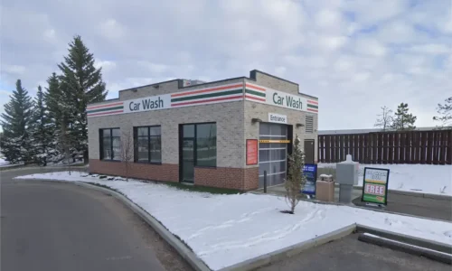 Calgary – 7-11 Carwash