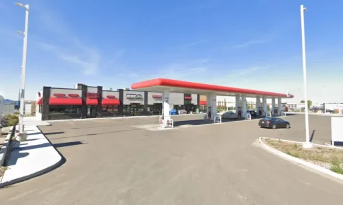 Swift Current Petro Canada Travel Centre