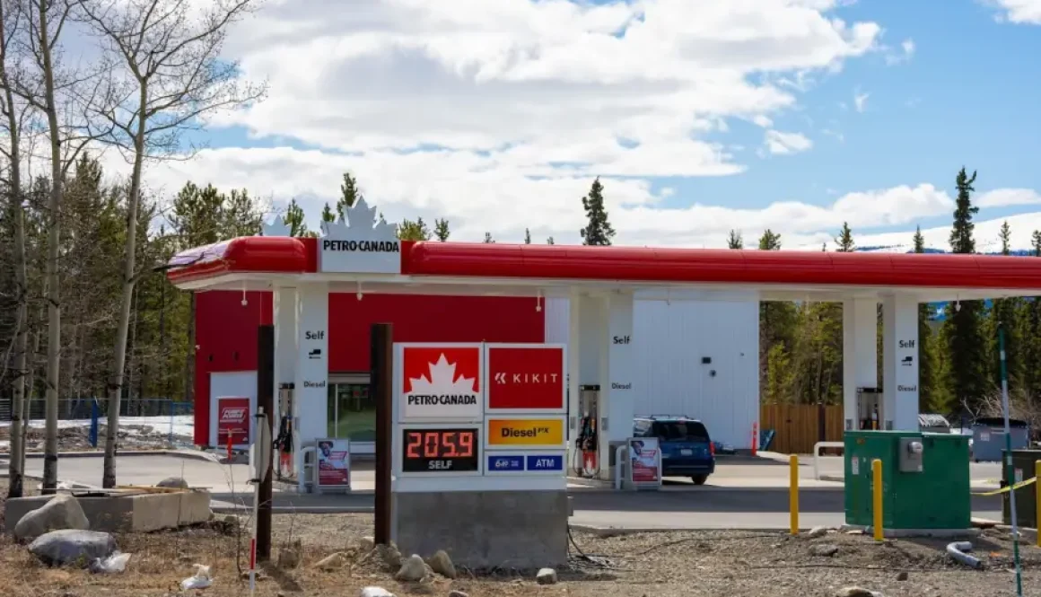 Whitehorse McIntyre Gas Bar