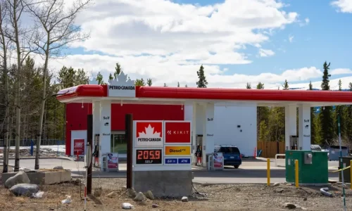 Whitehorse McIntyre Gas Bar